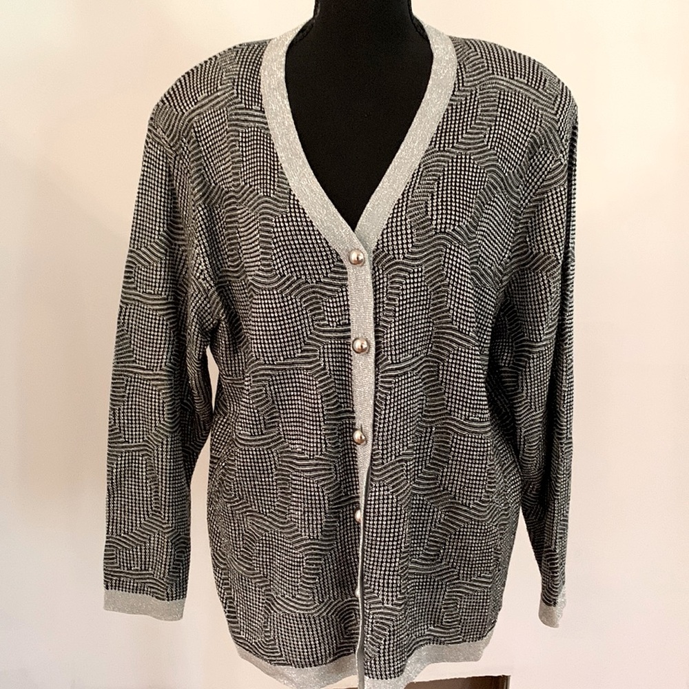 NWOT Drapers & Damon’s Silver Sparkle Cardigan